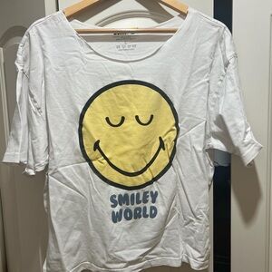 Women's White T-shirt